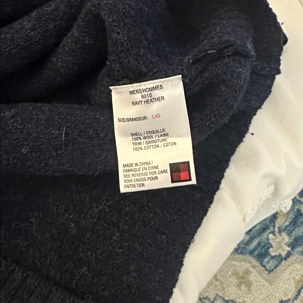 Wool rich men’s v neck 100% wool sweater size large elbow pads - Picture 6 of 6